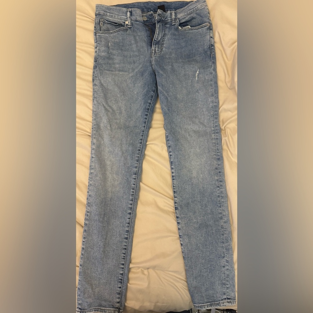 Stretchy, Skinny Blue Men’s Jeans